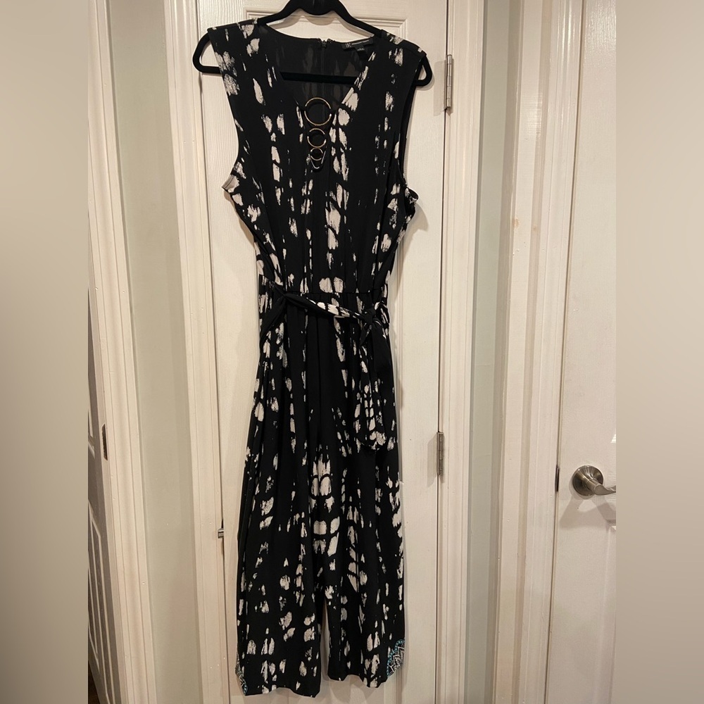 INC Size L Black White Mandala Wide Leg Cropped Jumpsuit Gold Ring Detail Belted